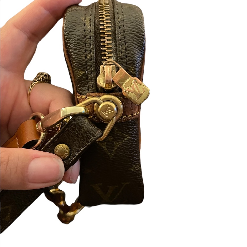 **SOLD**Auth Louis Vuitton Monogram Marly Dragonne PM Clutch/converted Crossbody - Picture 8 of 14